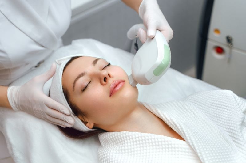 Máy nâng cơ mặt HIFU không xâm lấn da và không để lại tác dụng phụ