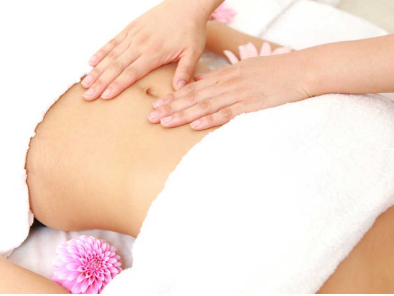 cach-massage-giam-mo-bung-1