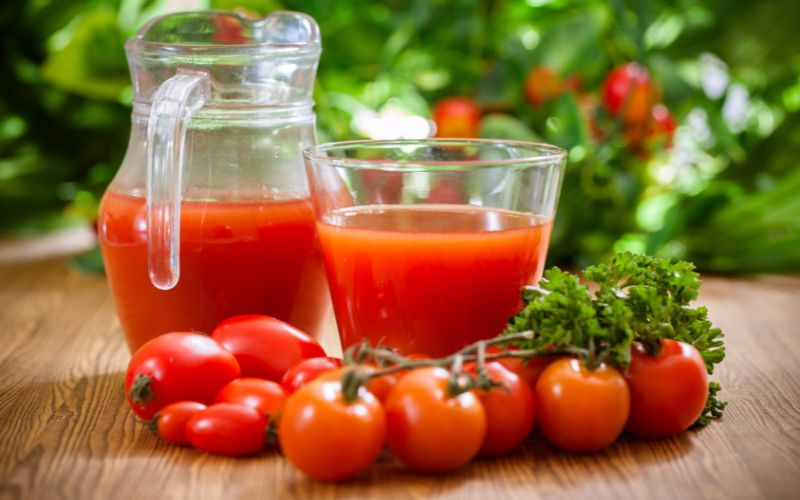 Nước ép cà chua cung cấp lượng vitamin C dồi dào cho cơ thể