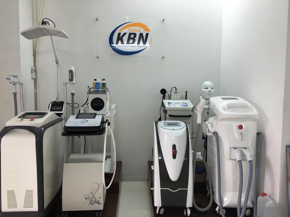 Nếu bạn thắc mắc mua máy thẩm mỹ ở đâu thì có thể tham khảo Kim Bách Nguyên