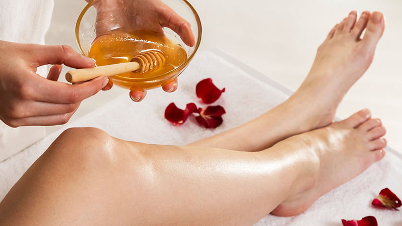 Triệt lông chân bằng chanh mang lại hiệu quả tốt và rất an toàn