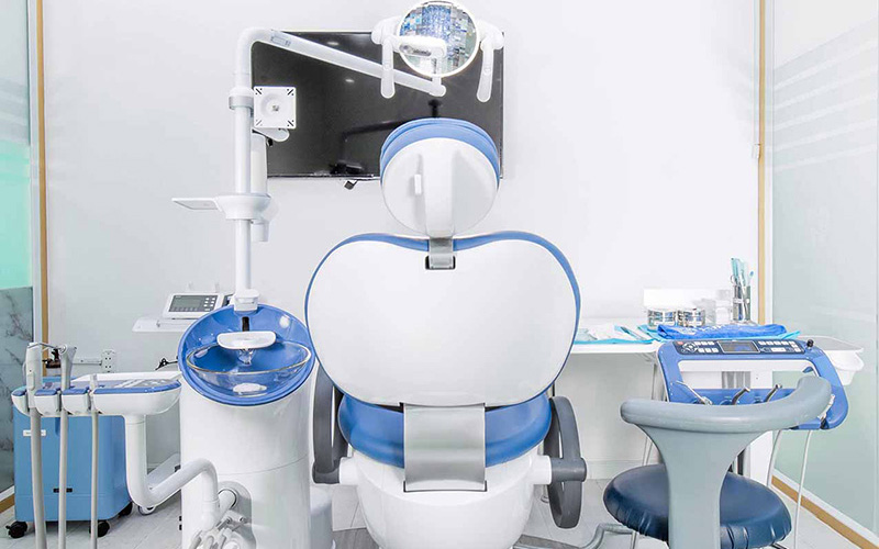 Nên ứng dụng phần mềm quản lý phòng khám nha khoa để tối ưu nhất