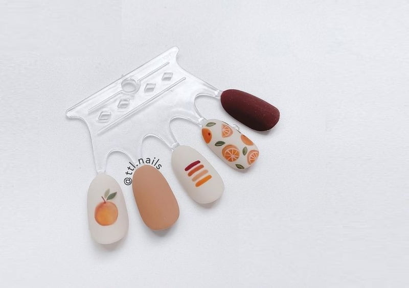 mẫu nail box đơn giản 23