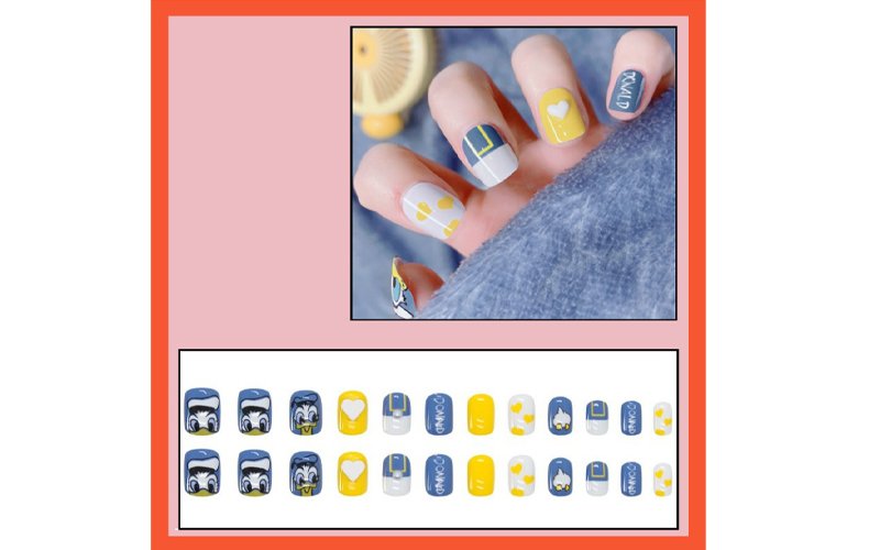 Vịt Donald cũng là mẫu nail cá tính, vui tươi và vô cùng trẻ trung mà các bạn không thể bỏ qua. Nó phù hợp cho các dịp đi học, đi chơi và tụ tập cùng bạn bè