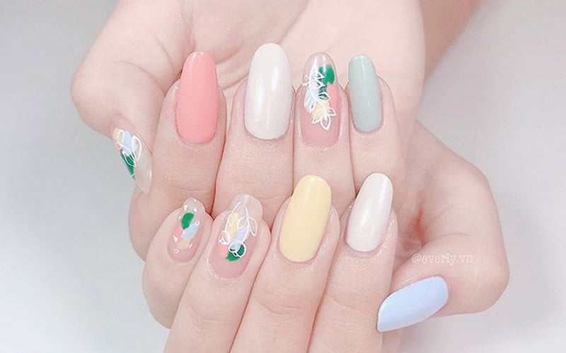 Màu nail pastel sẽ tôn lên màu da tay