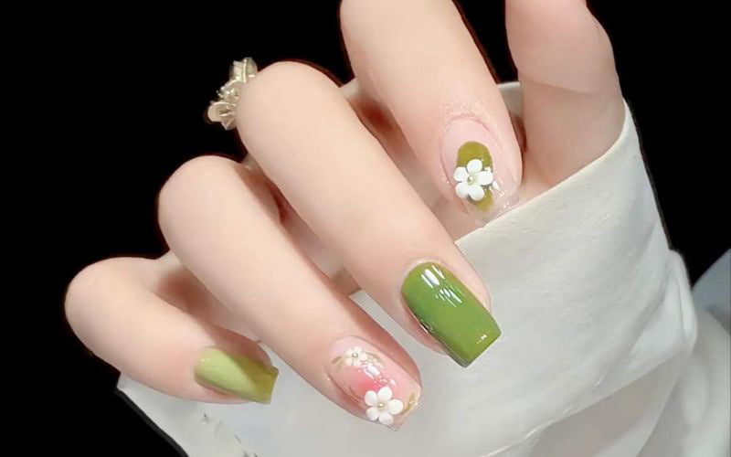 Pastel đính hoa mang đến sự nhẹ nhàng, tinh tế