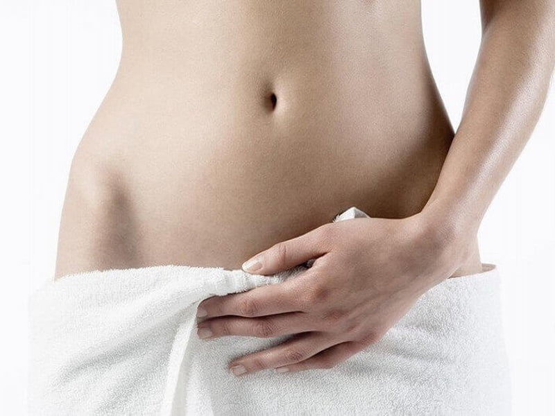 Lông vùng kín mọc lại nhanh do cơ địa hoặc các tác động từ bên ngoài