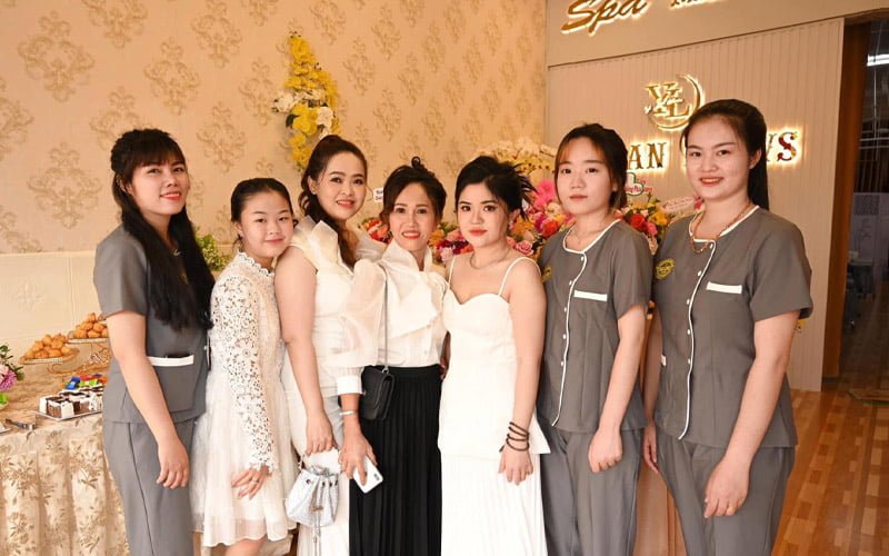 Bạn có thể đến đây để trải nghiệm không gian thư giãn nhẹ nhàng, êm ái