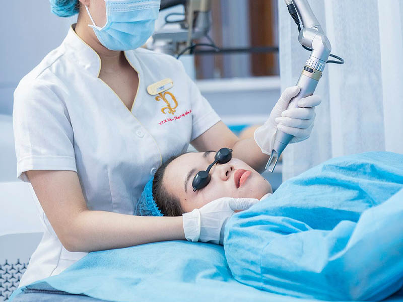 Điều trị sẹo bằng công nghệ Laser Fractional Co2