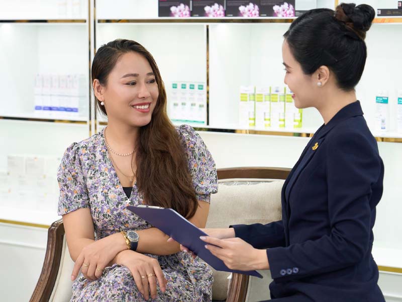 xóa xăm lông mày bằng laser nd yag 7