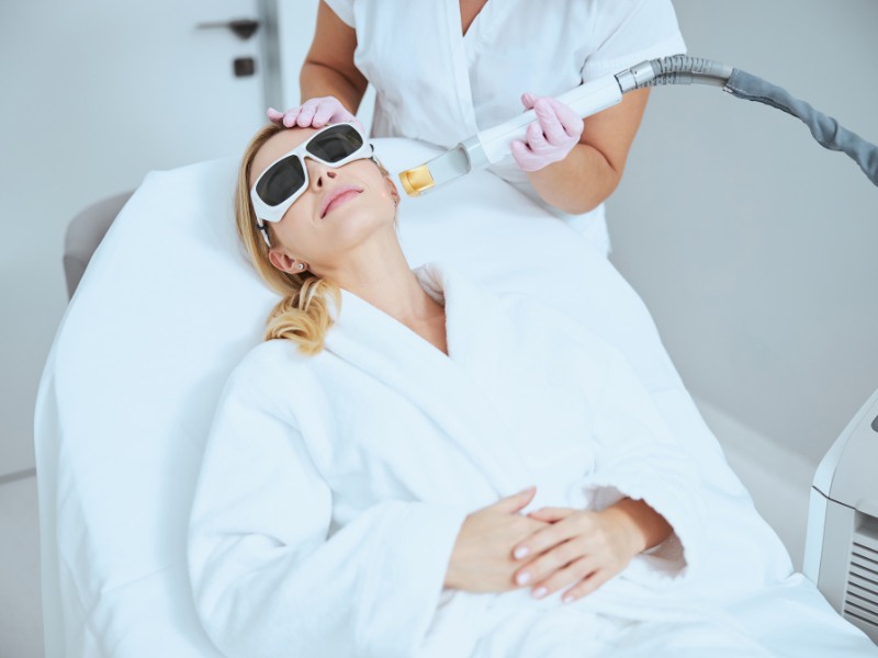 Trị nám bằng laser bao nhiêu tiền - 7