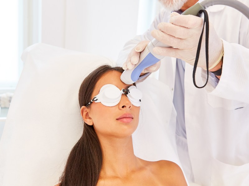 Trị sẹo rỗ bằng laser bao nhiêu tiền - 5