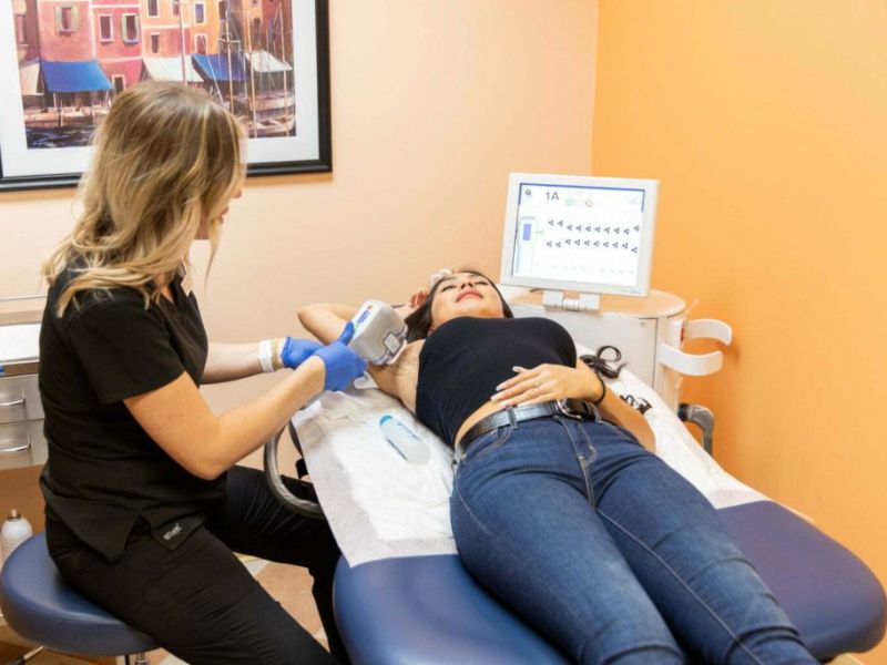 Điều trị hôi nách bằng laser - 4