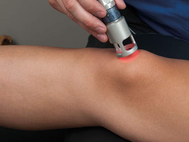 Trị thâm đầu gối bằng laser - 6